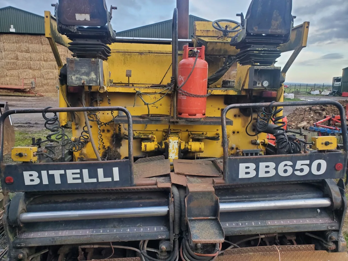 Carlson CP85 Paver - 5
