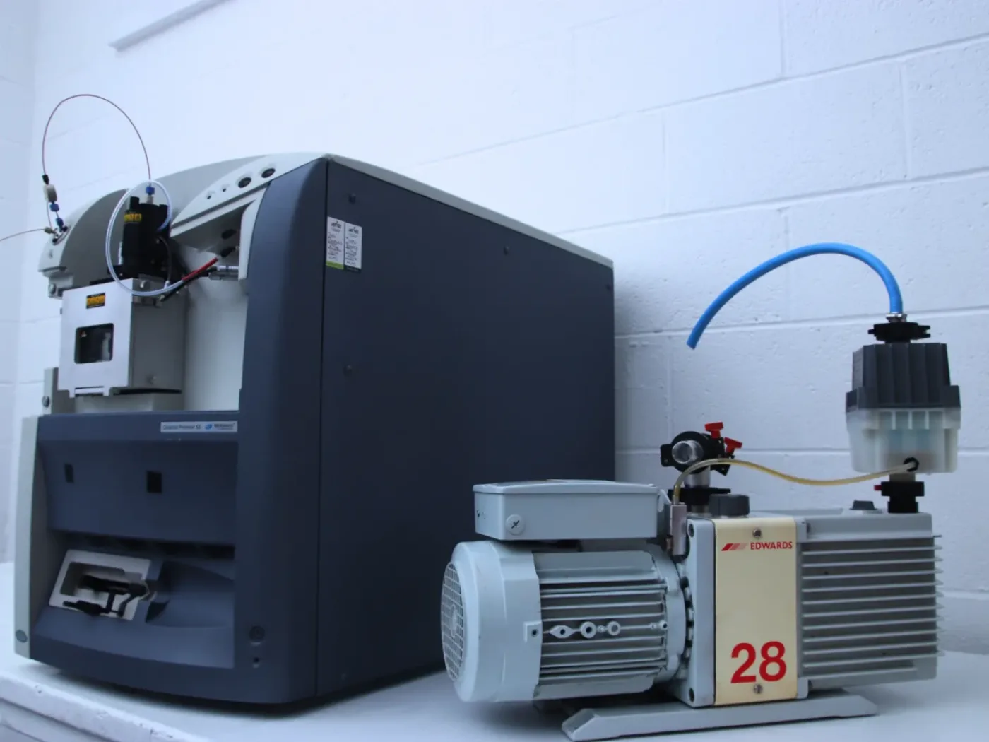 Waters Corp Quattro Premier XE Mass Spectrometer - 2