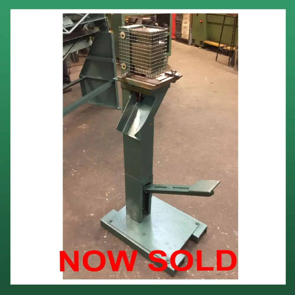 WNS Foot Corner Notcher 75mm - WNS - W. Neal Services Ltd