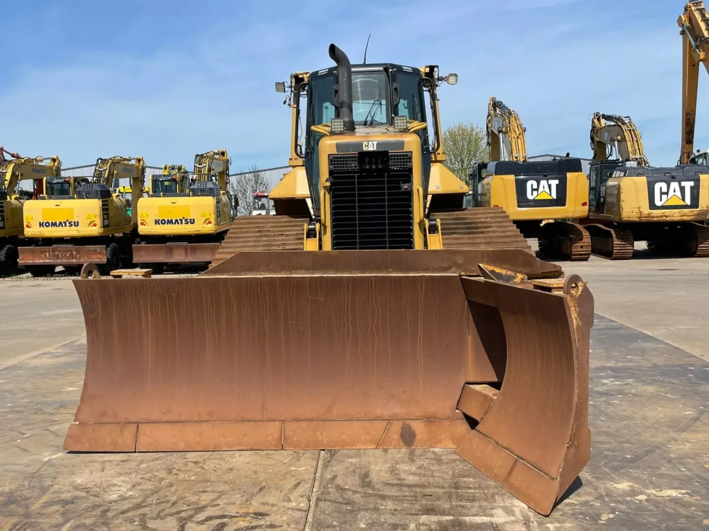 Caterpillar D6N LGP - 8