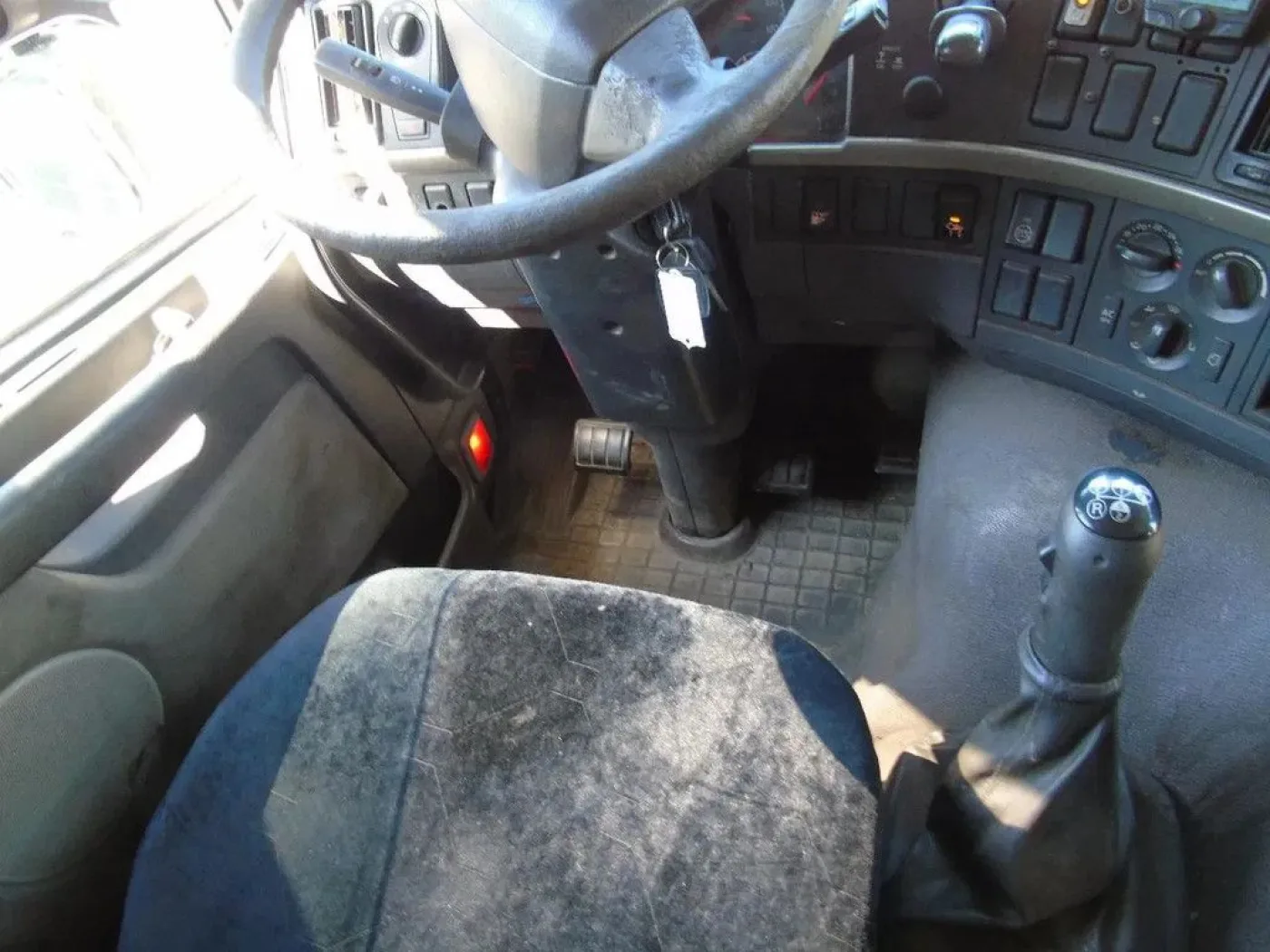 Volvo FH 380 + 6X2 + MANUAL - 5