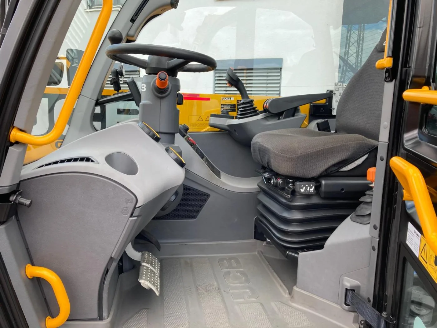 Teleskoplader JCB 538-70 AGRI XTRA - 8
