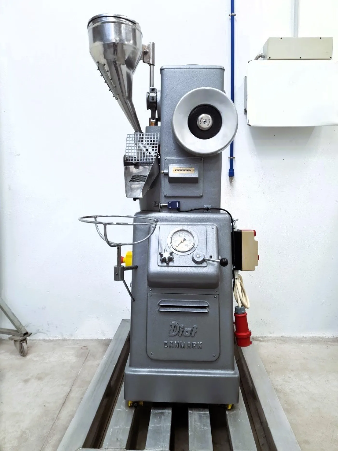 COMPRIMITRICE – DIAF – MOD. T20 - 4