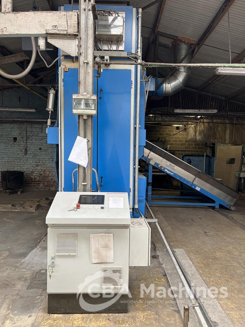 2008 Trent 200kg DT 83G GAS Dryer with loading conveyor (815)