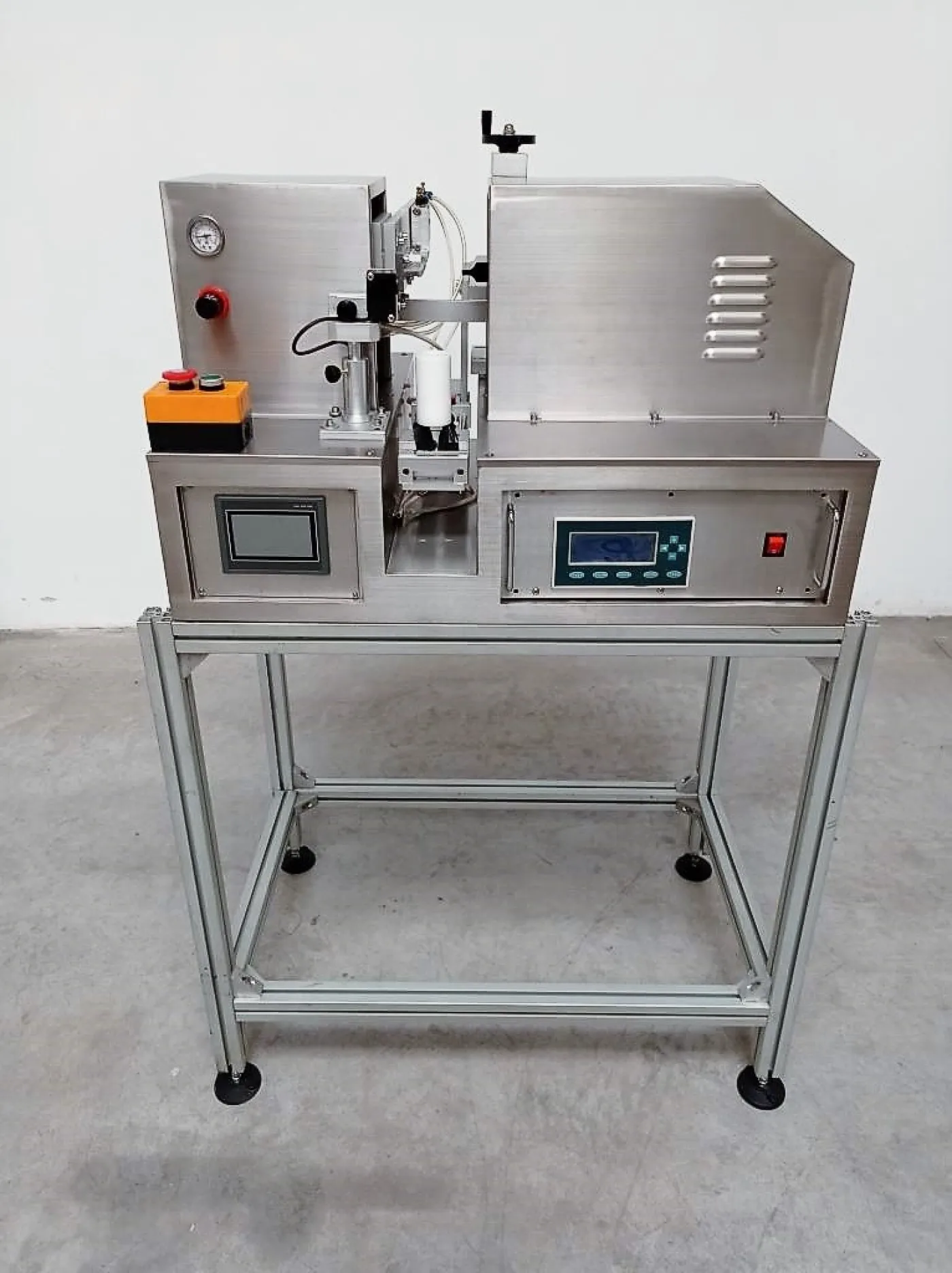 SALDATRICE AD ULTRASUONI PER TUBETTI - 6