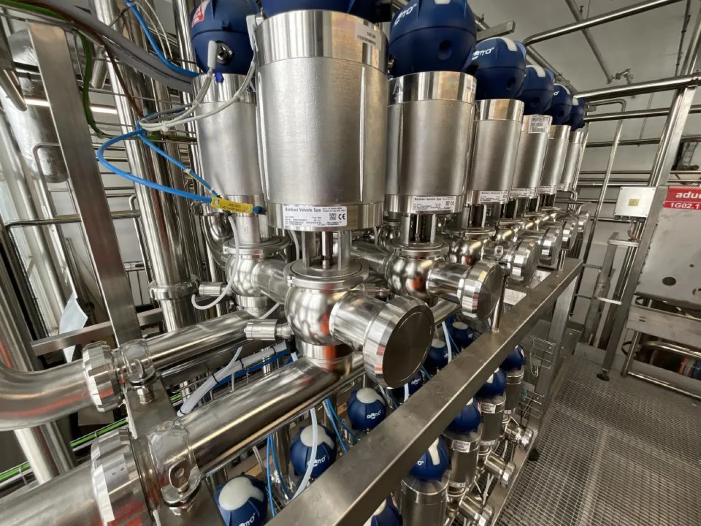 2022 A Due S.p.A. A Due S.p.A. SCA120PC Stainless Steel DN2.5 Multi Port Valve Manifold and Plant - 8