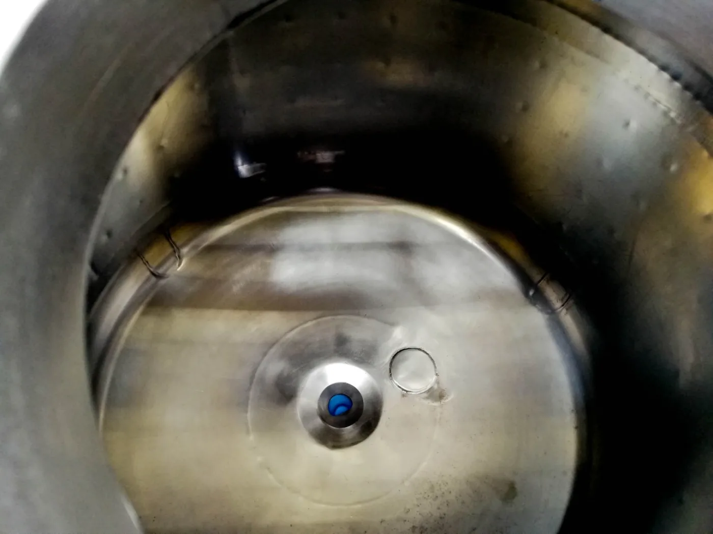 W.H.E. Biosystems - Pressure vessel - 3