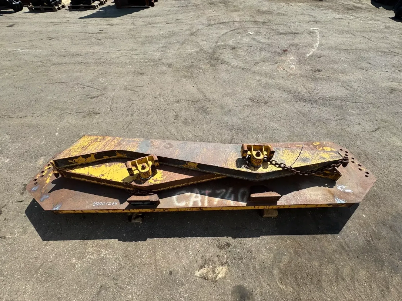 Caterpillar Tailgate 740 - 8