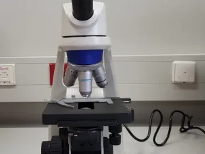 1824 - New Fisherbrand AX-500 monocular microscope