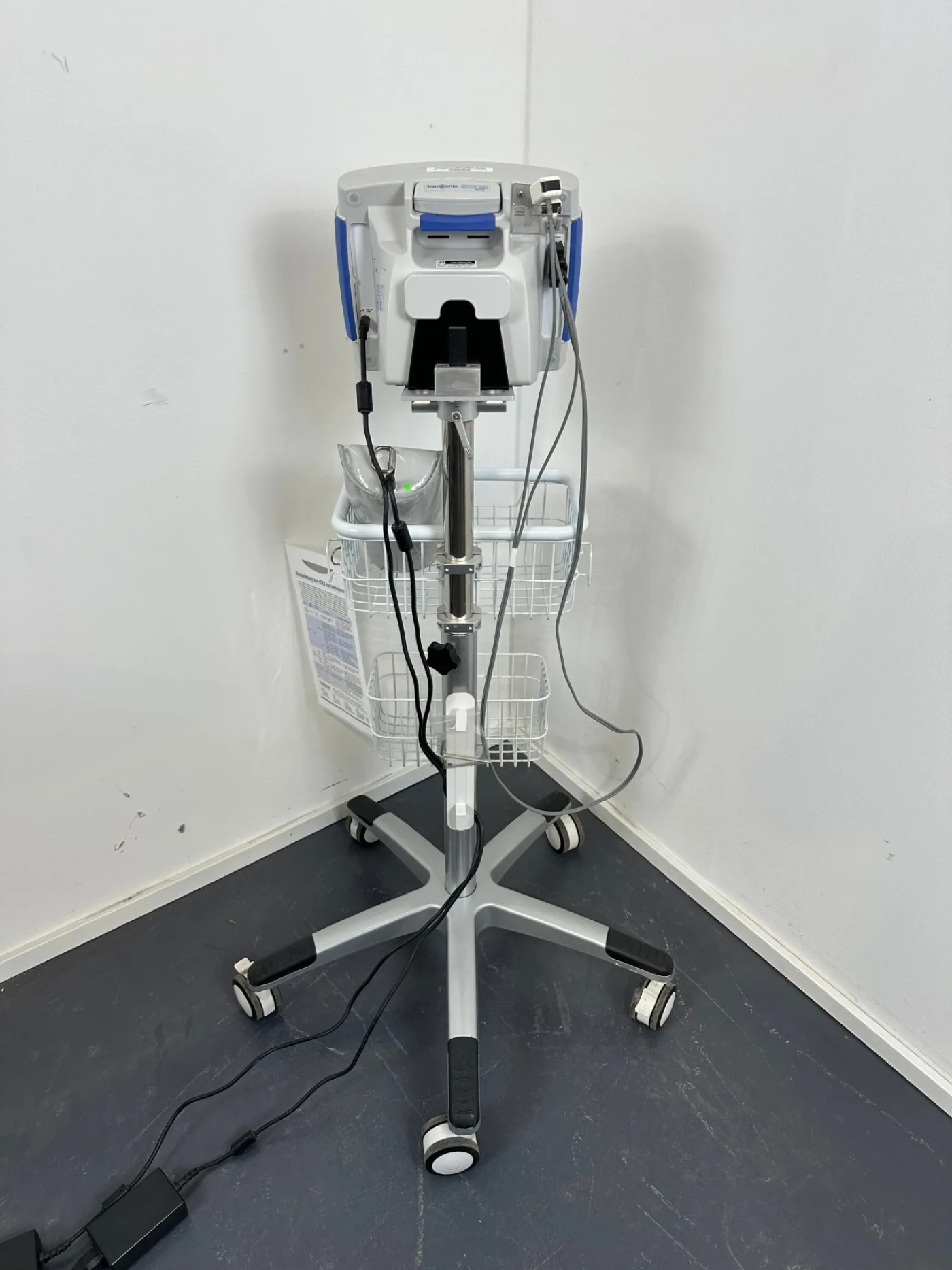 Transonic Hemodialysis Flow-QC HD03 - 5