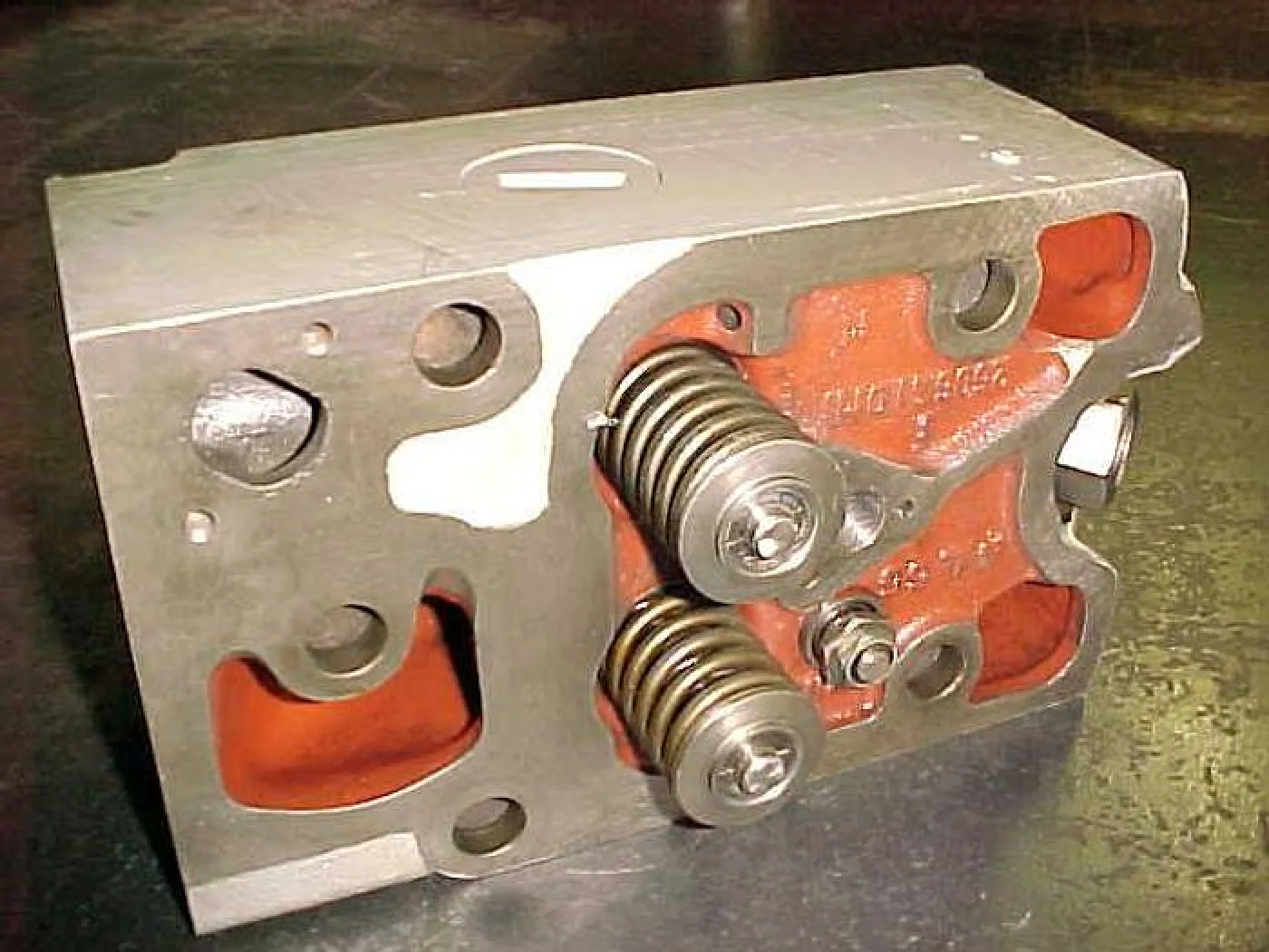 CYLINDER HEADS MWM RHS 518 - 3