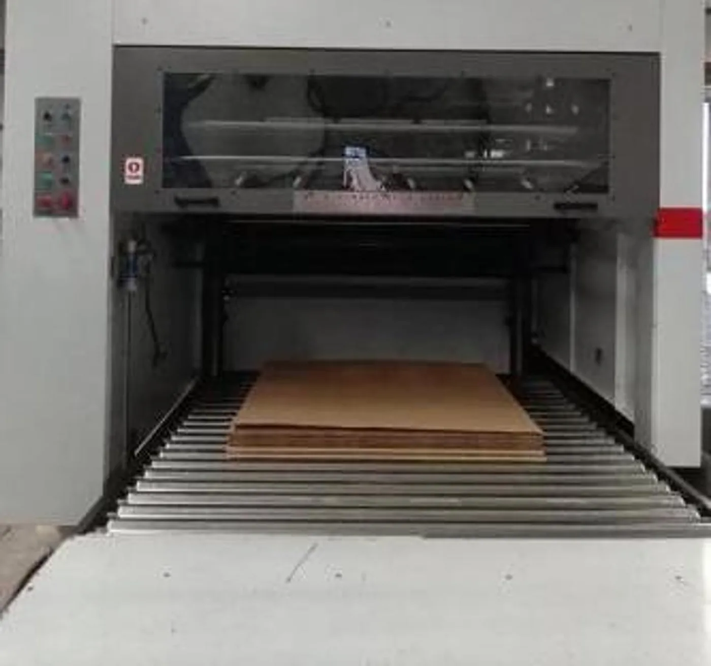 C1500H cutting&creasing machine with stripping station - 7