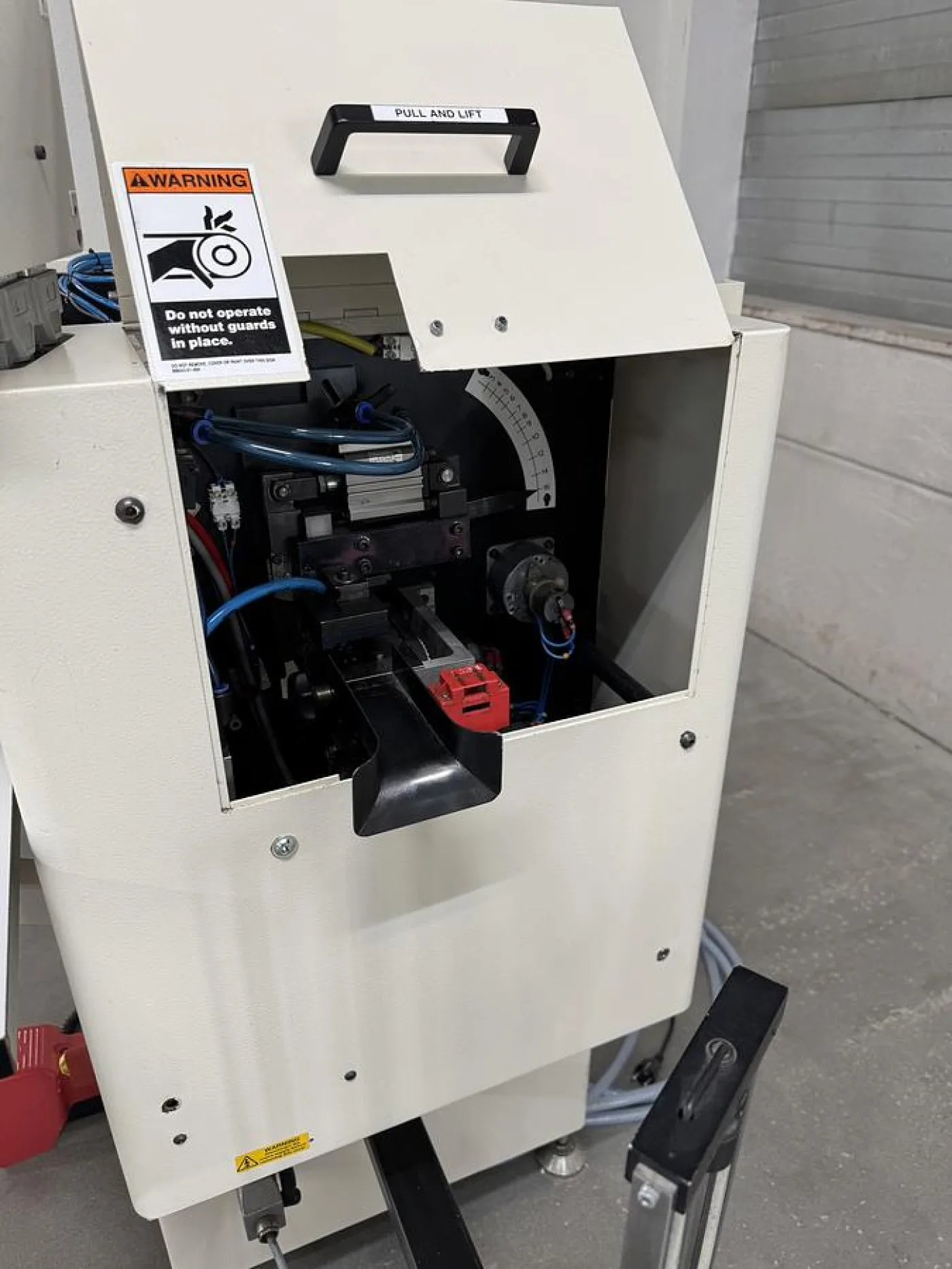 jBI BB43H Wire-O® binding machine - 5