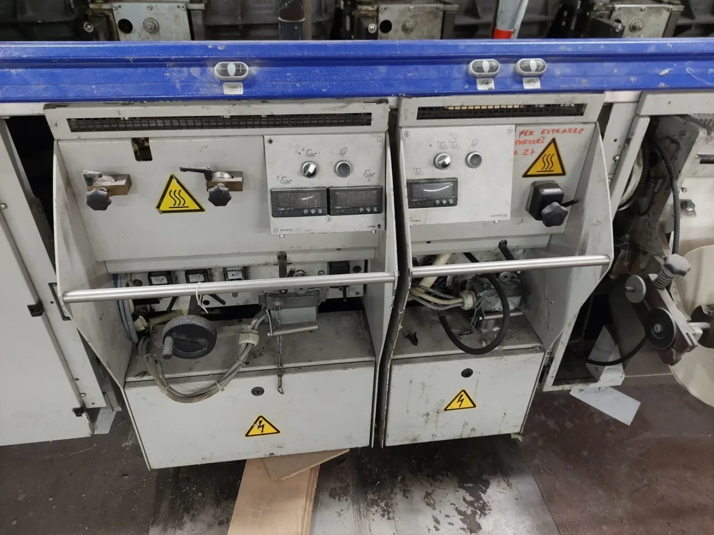 Kolbus KM 473 perfect binder - 2