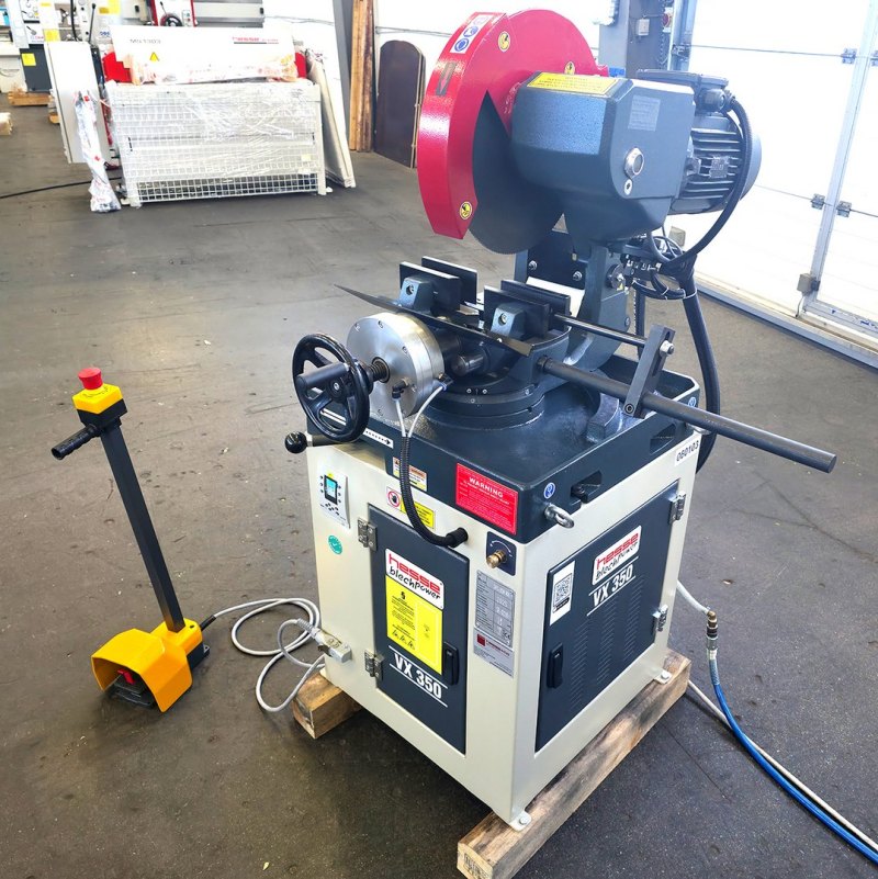 Halbautomatische Kreissäge für Stahl SFC 350-VX