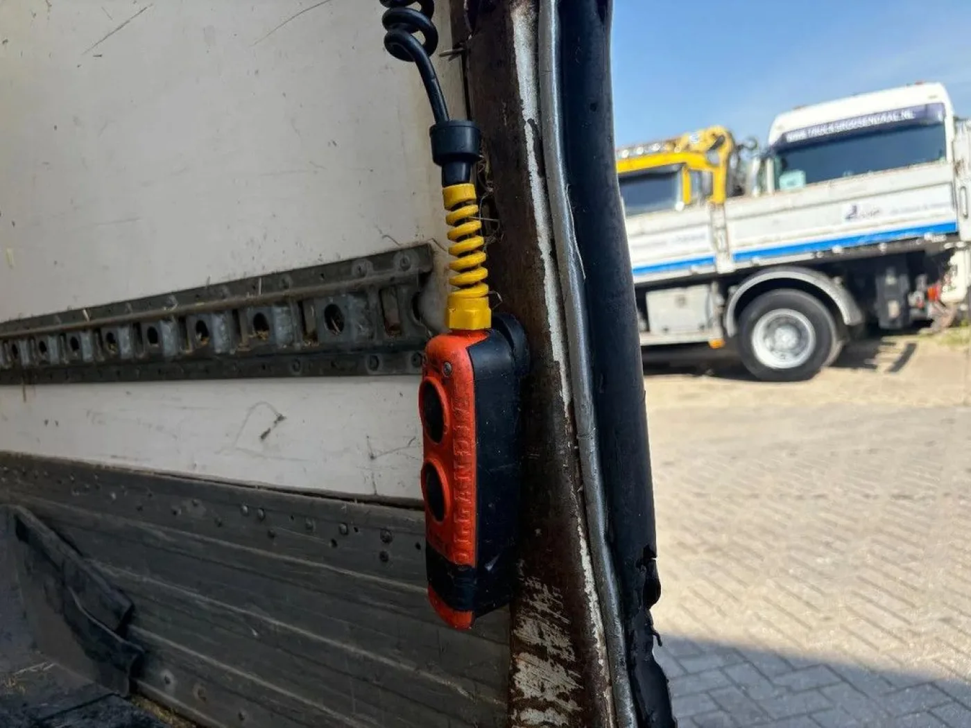 MAN LE 170 C + Loadlift + Euro 3 - 8