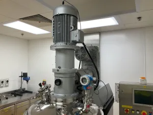 Pressindustria 190 L (Turbo Emulsifier) - Traitement en cours vessel