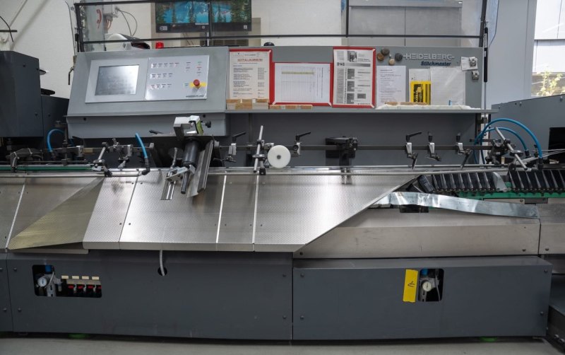 Heidelberg Stitchmaster ST 400