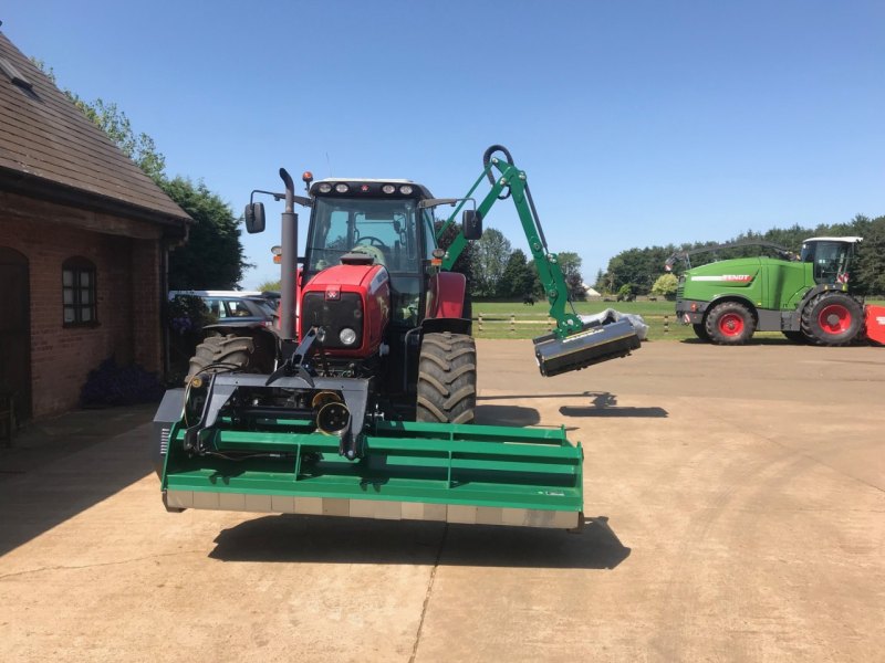 Spearhead T70 Twiga Mid Hedge cutter
