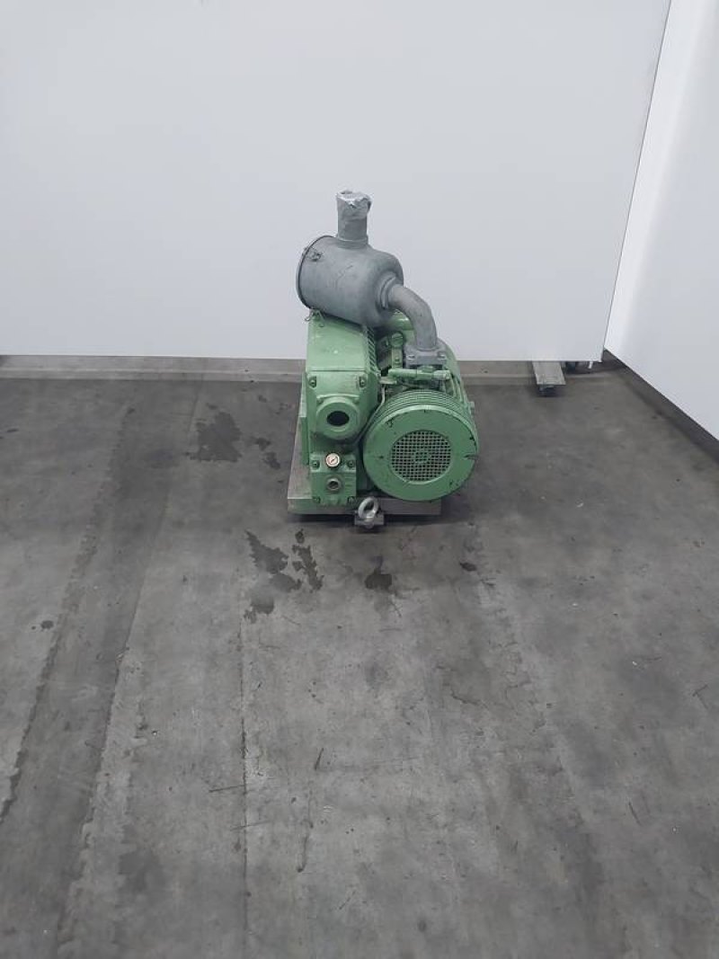 Vacum pump