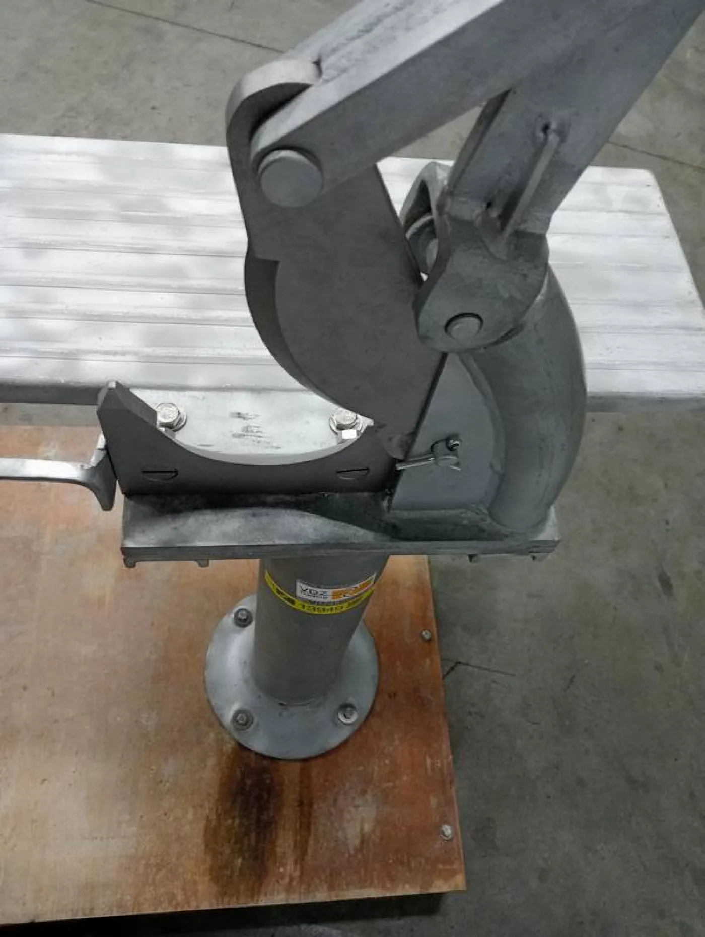 Manual leg cutter - 6