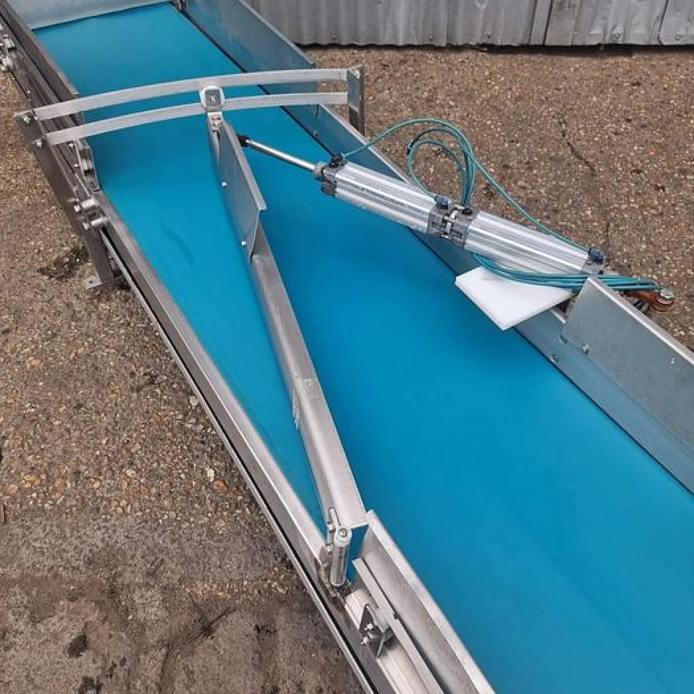 Conveyor Belt with Reject Arm - 3
