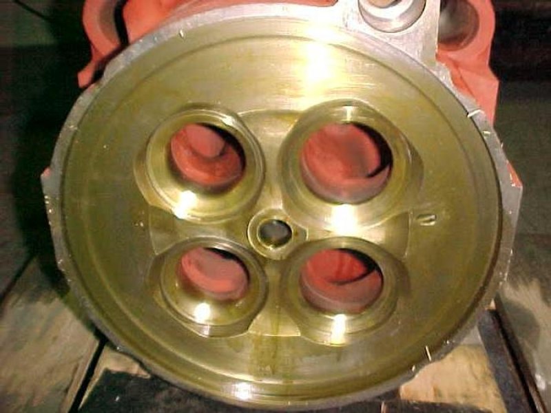 CYLINDER HEADS WARTSILA W26 / 6L26