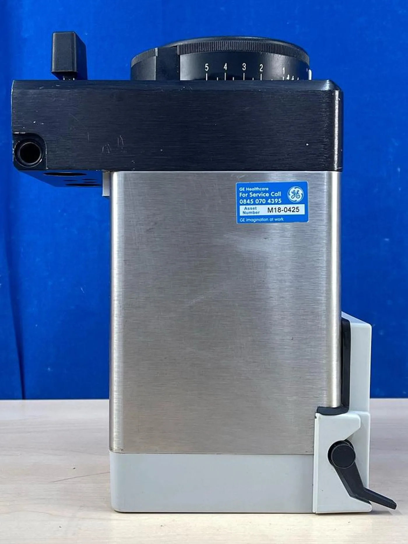 GE Datex-Ohmeda Tec 5 Isoflurane Vaporiser - 3