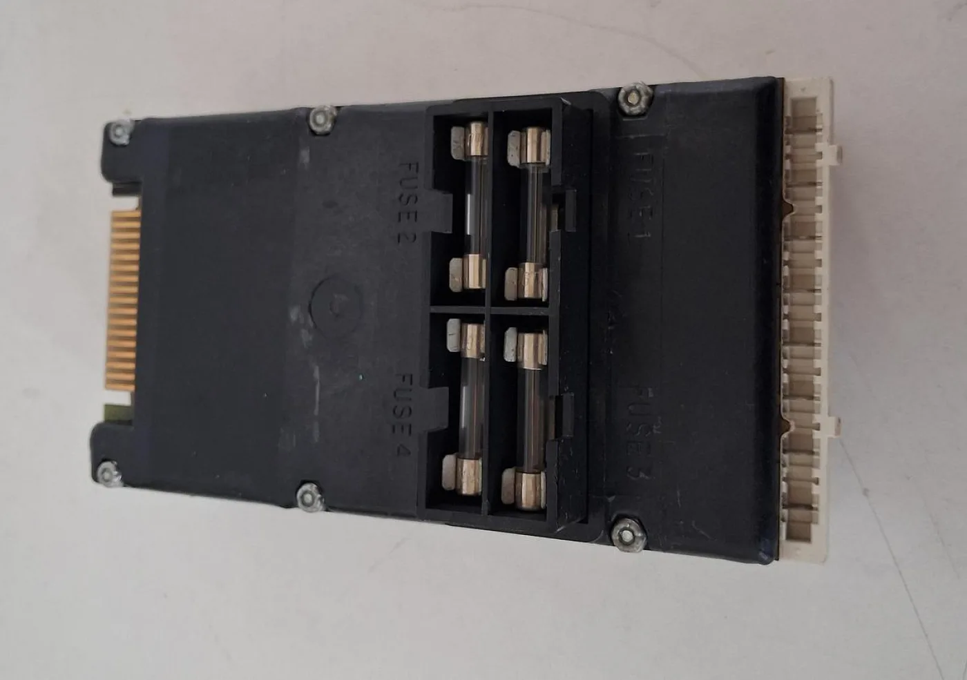 Gould Modicon B554 Output Module - 5
