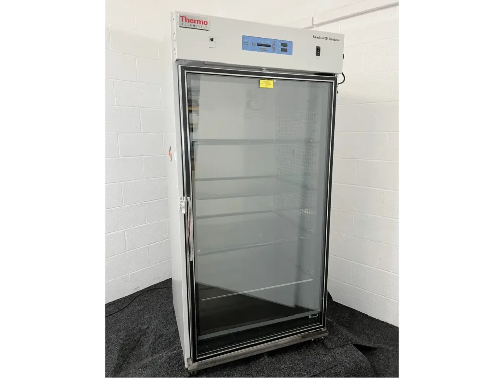 Thermo Scientific Reach-In CO2 Incubator