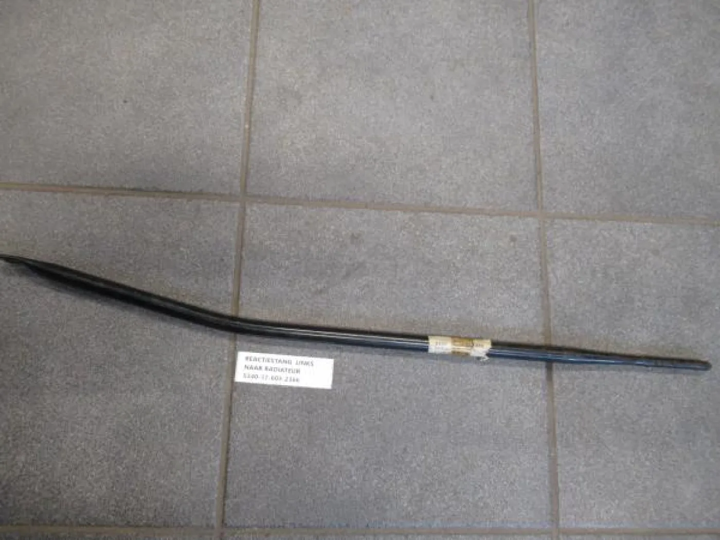 Reactiestang links naar radiateur - 1