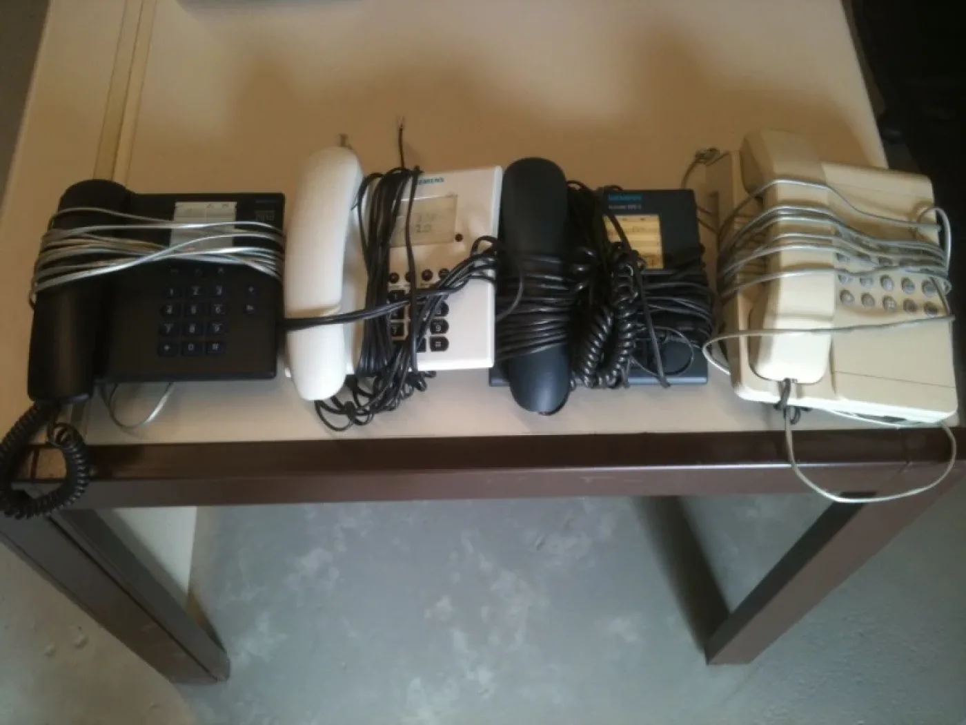 Siemens/Bosch Telefone (Pakete a 30 Stck.) - 1