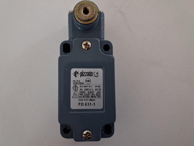 Pizzato FD631-1 Positionsschalter mit Rollenstößel