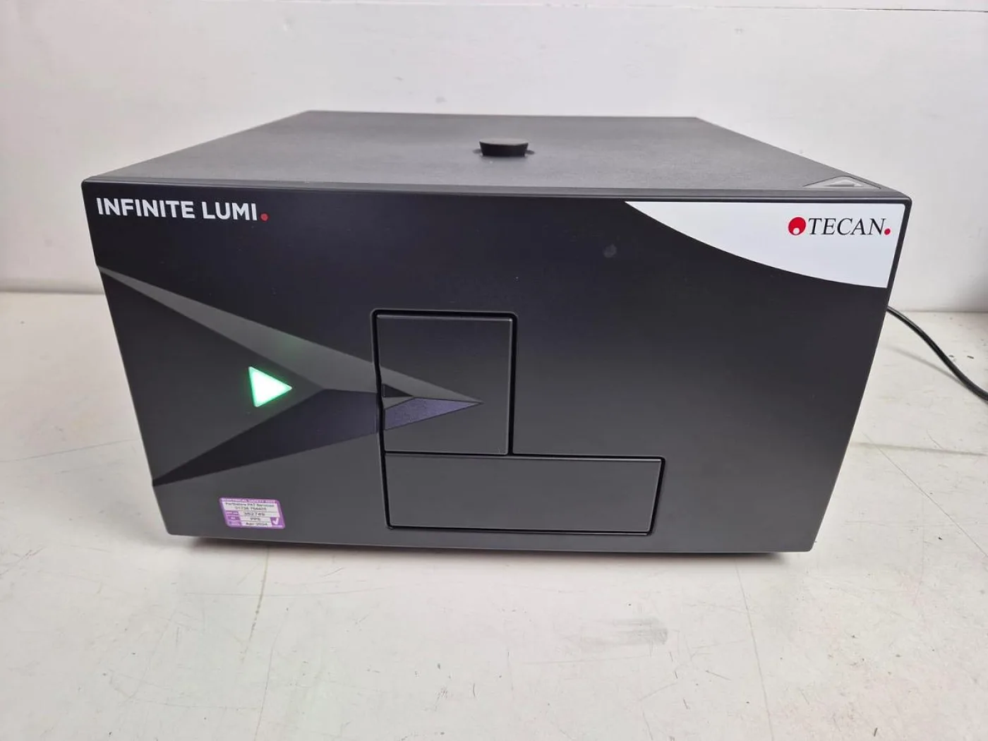 Tecan Infinite M200 Pro Microplate Reader - 4