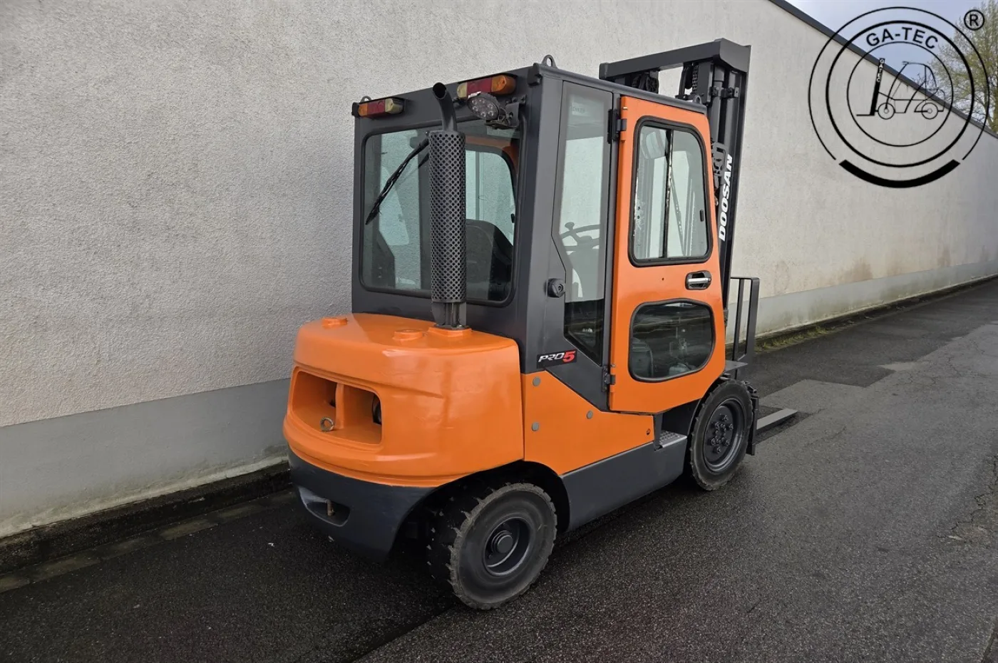 Doosan D25S-5 - 6