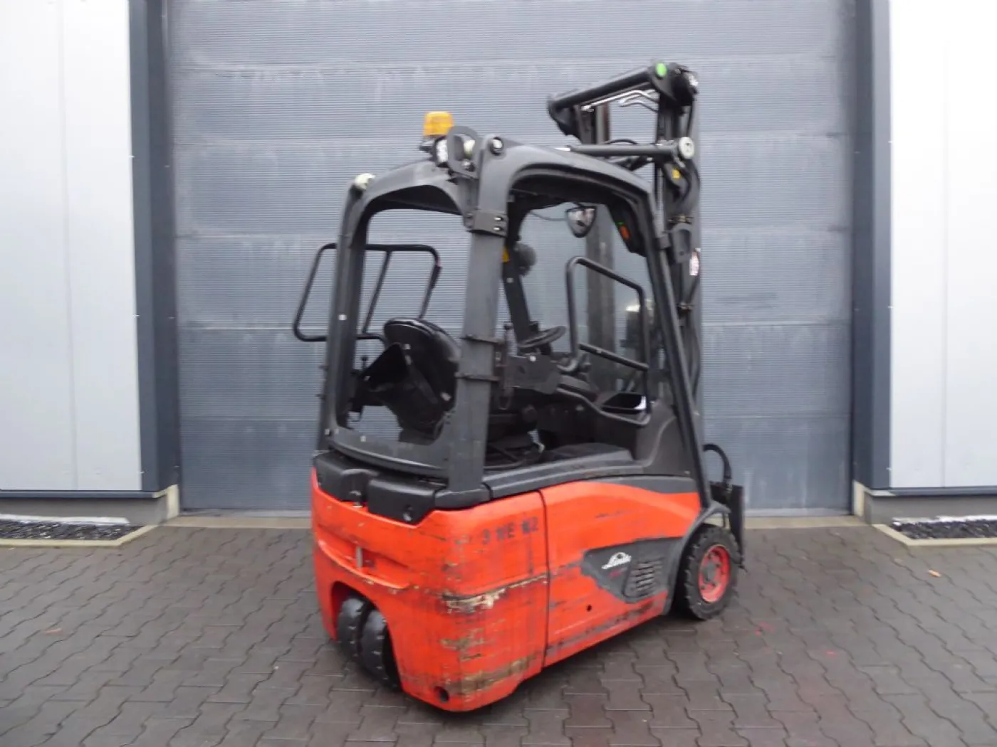 Linde E15-02 - 7