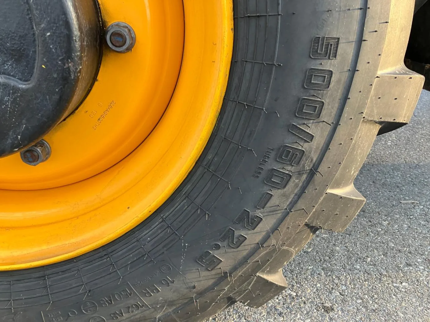 Teleskopradlader JCB TM 280S - 7