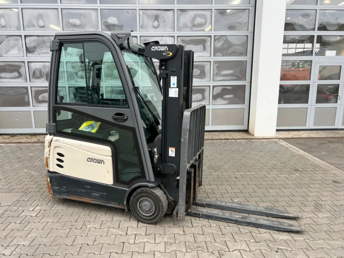 Crown SCT6020-1.3 /Triplex: 4.30m / SS / 2.090h! - 2