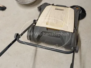 hand sweeper