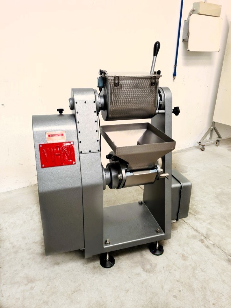 GRANULATORE MESCOLATORE – VIANI – MOD. 4VE/01/190