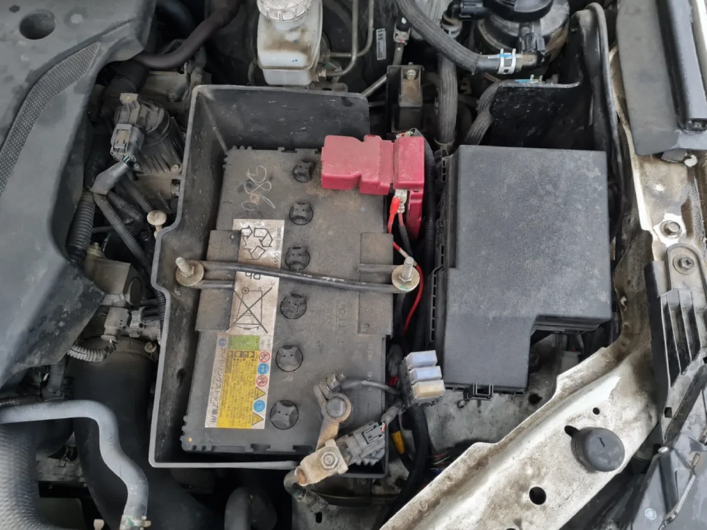 Mitsubishi - L 200 - 3