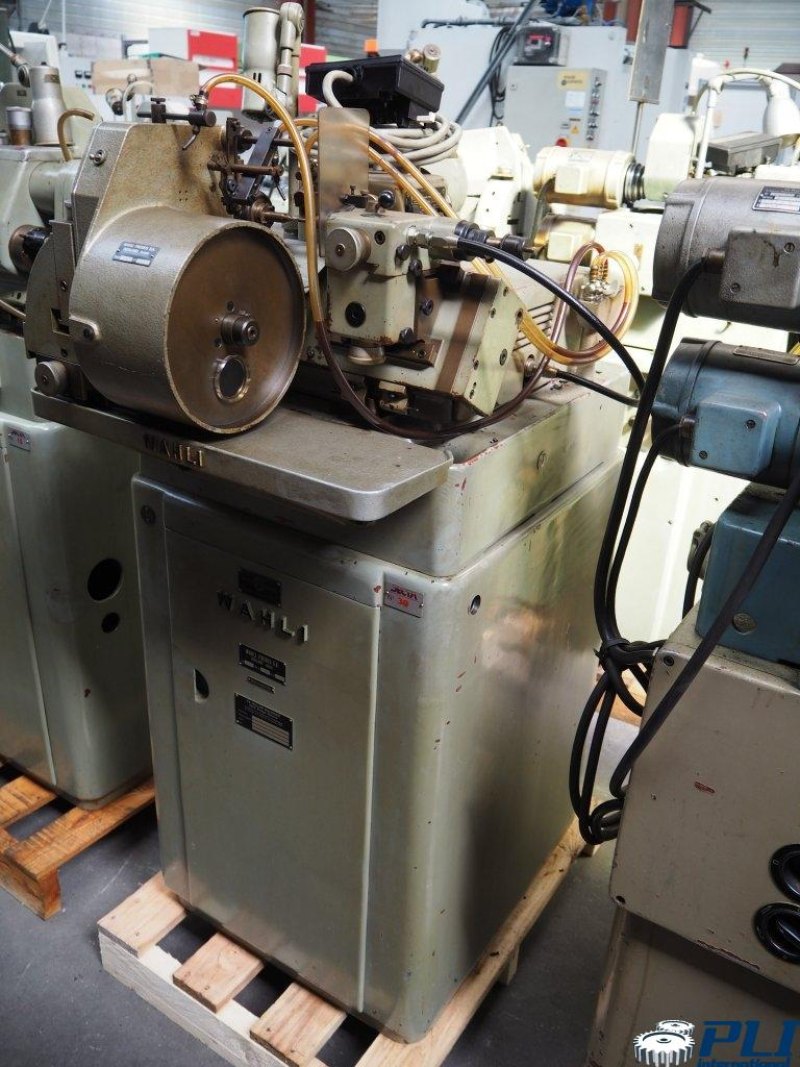WHALI W96 hobbing machine
