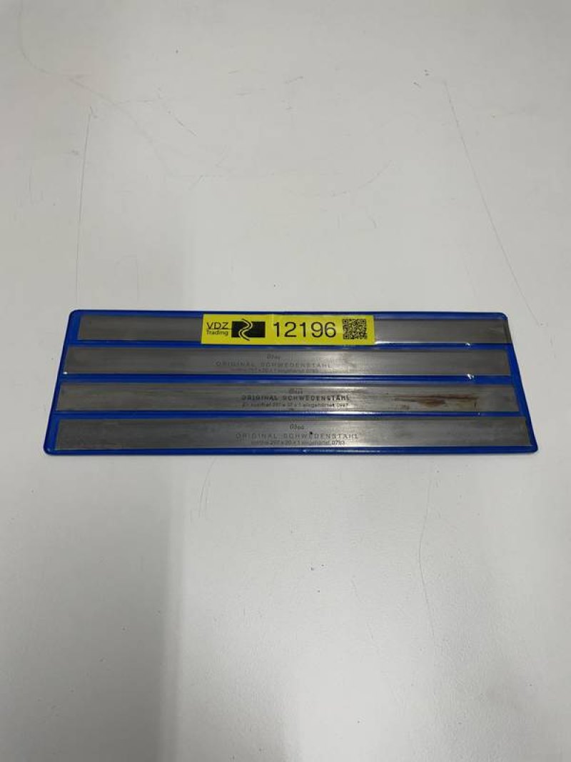 Set of 4 membrane knife blades