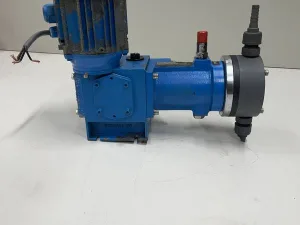 Dosing Pump for FeCl