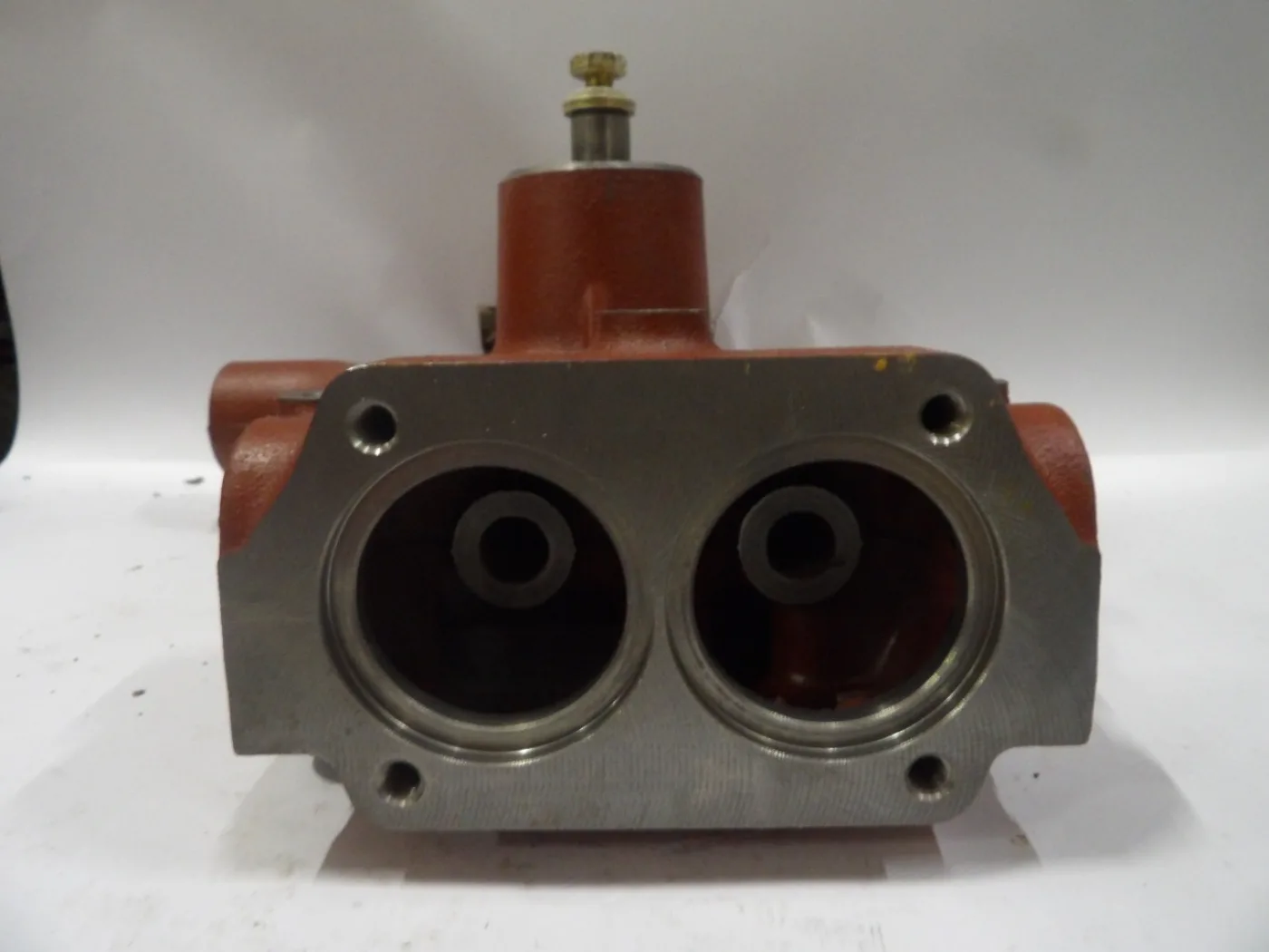 Waterpomp DAF 615 motor - 4