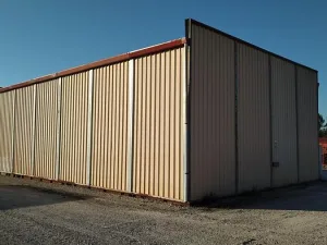 Armazém amovível com 156m2