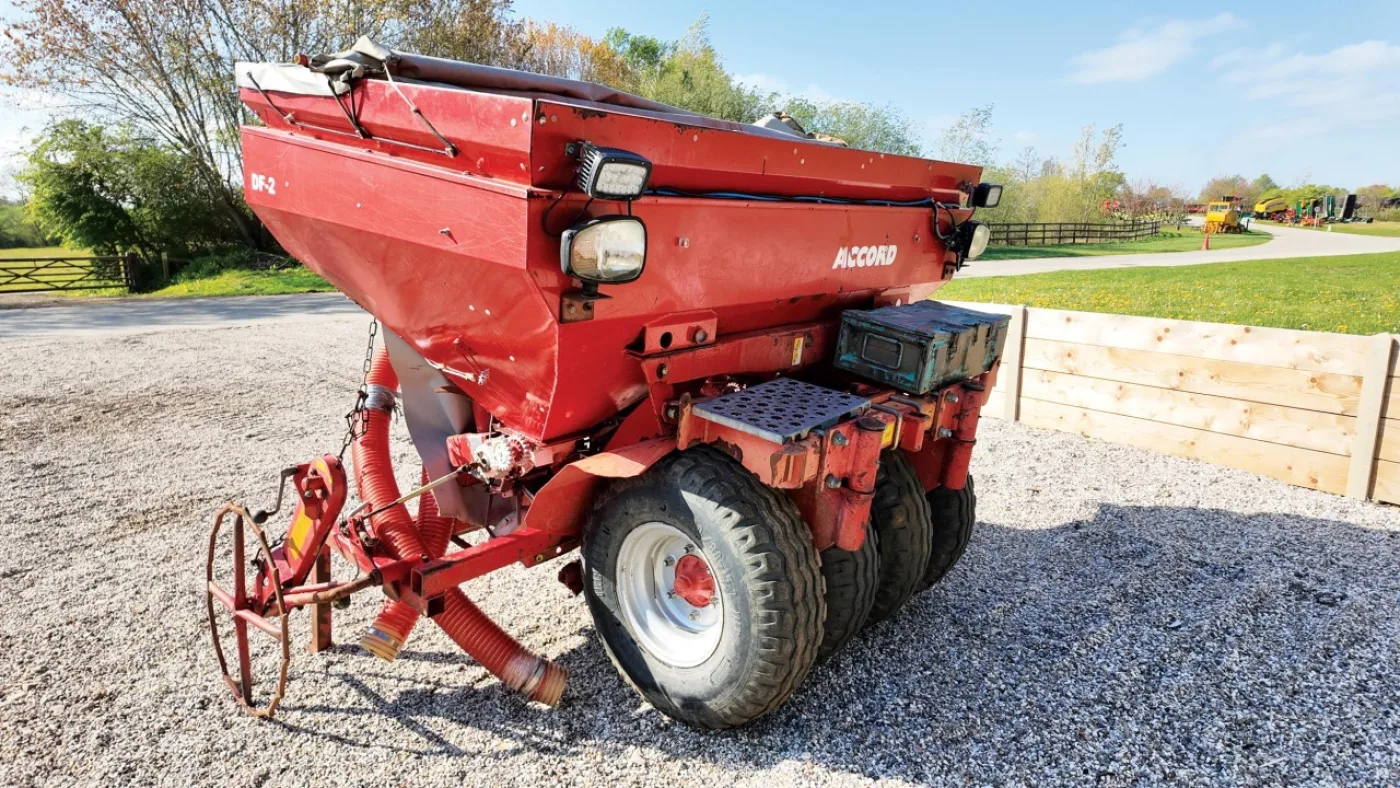 Kverneland Accord DF2 Front Hopper - 1