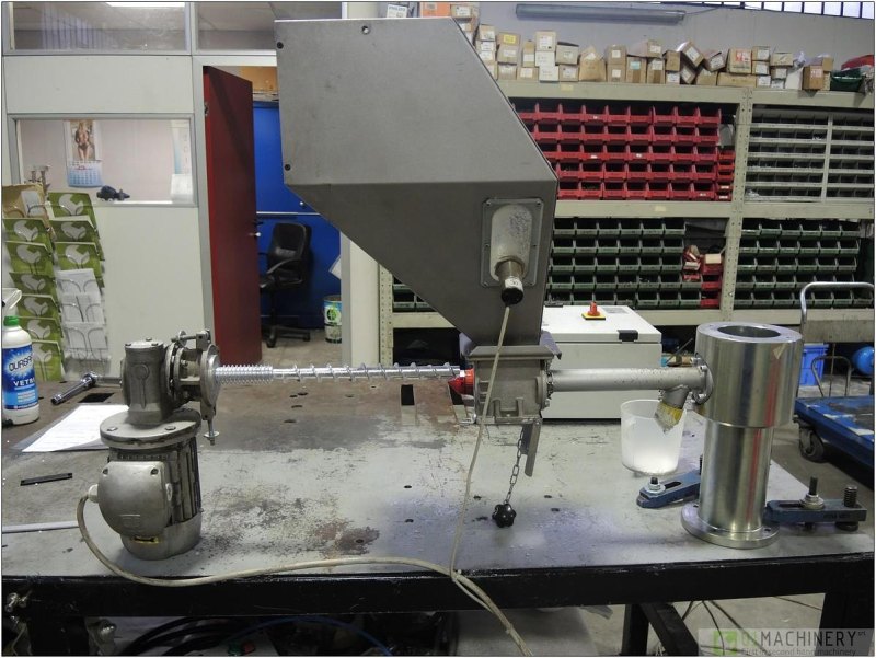 2010 ENGIN PLAST DPM 15/30 AI0342