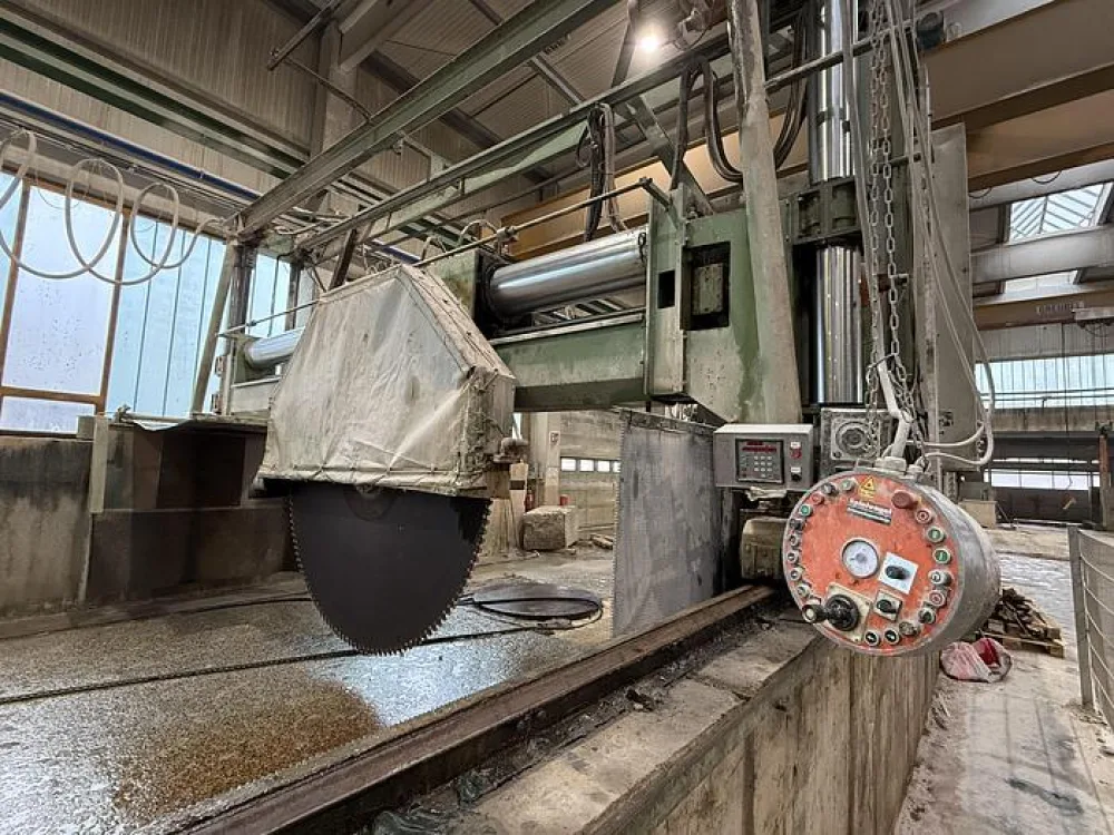 1990 Spielvogel 2700-