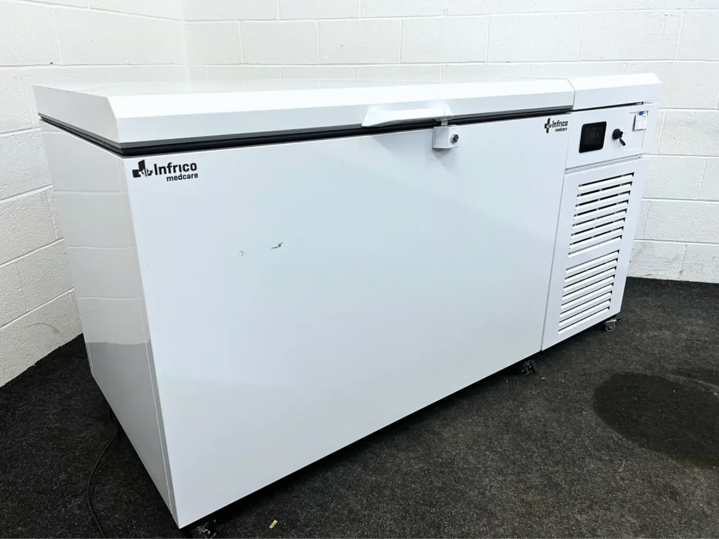 Infrico CLF50086 ULT Chest Freezer - 3